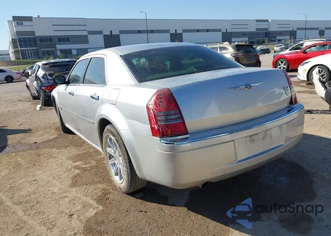 2006 Chrysler 300C from USA, damaged, VIN 2C3KA63H06H277699